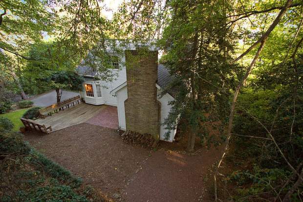 3225_Laramie_Drive_Atlanta_For_Sale_back The private back yard is the perfect setting for entertaining. Click on the image for more photos and information about this Vinings home for sale.