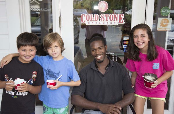 Vinings Annual Ice Cream Social Sunday July 15 at Coldstone Creamery