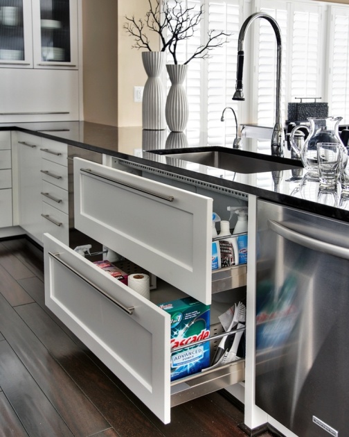 Sink-Drawers-Much-More-useful-than-Sink-Cupboards.