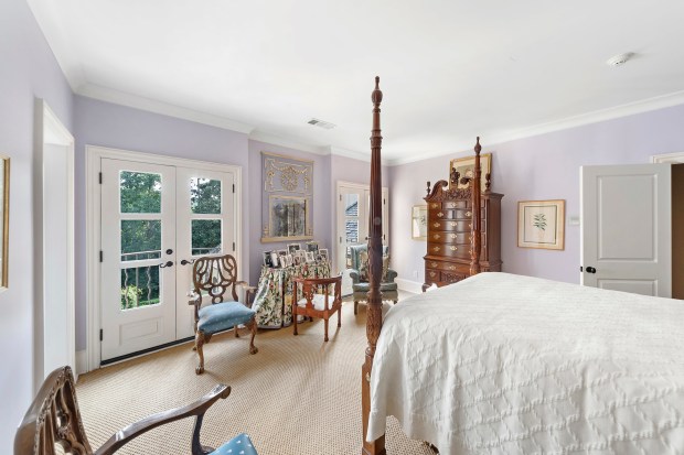 42-8490-enrique-samson-180824hun